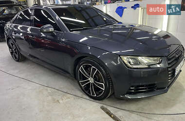 Audi A4 2016