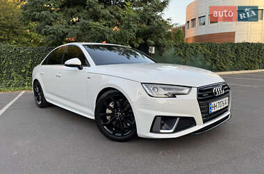 Audi A4 2019