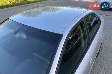 Седан Audi A4 2005 в 
