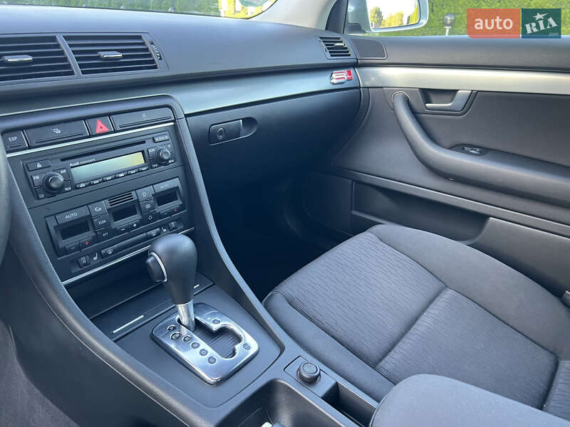 Седан Audi A4 2005 в Дунаевцах