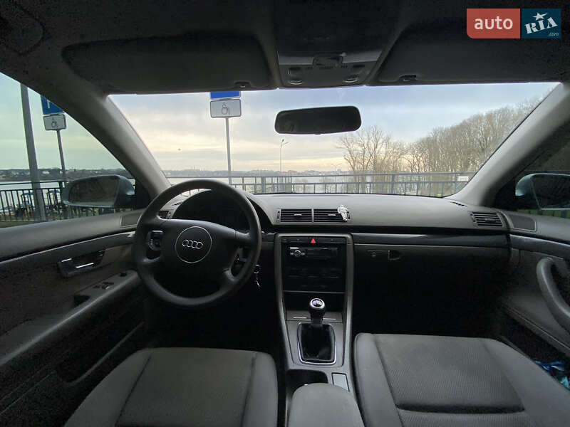 Седан Audi A4 2001 в Тернополе
