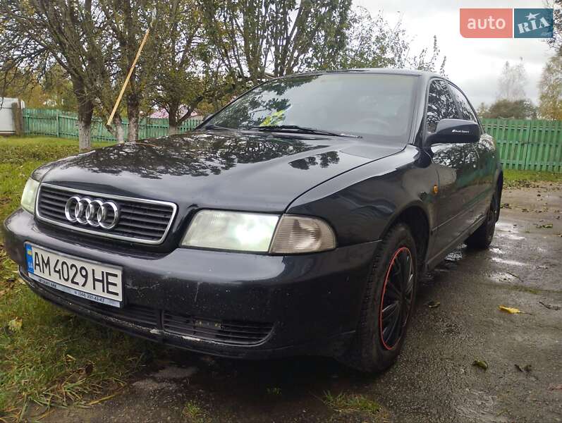 Седан Audi A4 1998 в Житомире