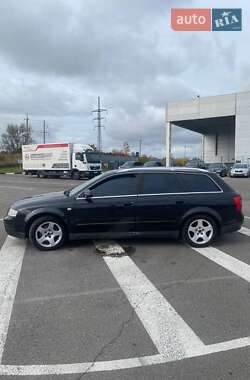 Универсал Audi A4 2004 в 