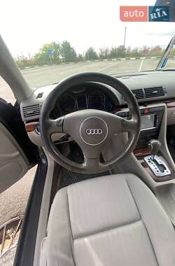Универсал Audi A4 2004 в 