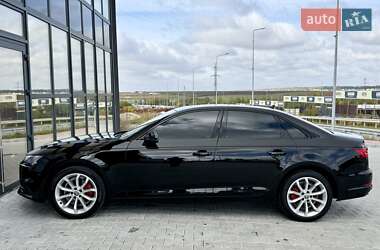 Седан Audi A4 2019 в 