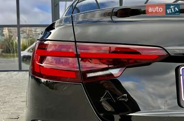 Седан Audi A4 2019 в 