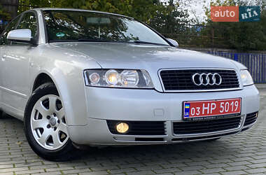 Седан Audi A4 2004 в 