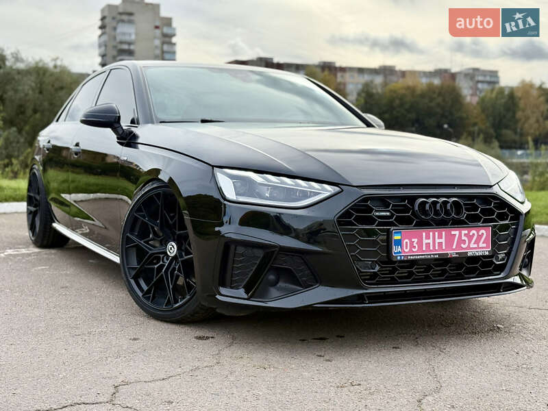Седан Audi A4 2020 в Ровно