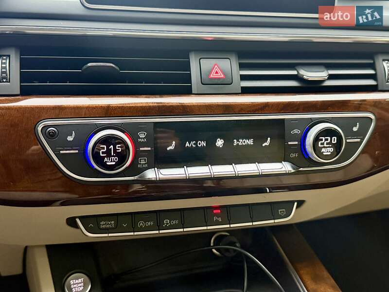 Седан Audi A4 2017 в Харькове