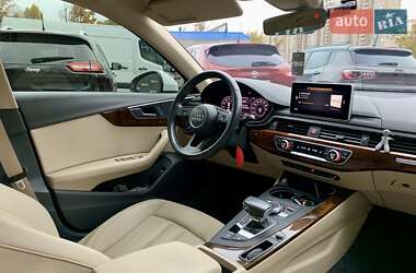 Седан Audi A4 2017 в 