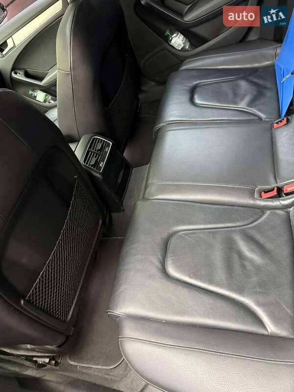 Седан Audi A4 2015 в Києві