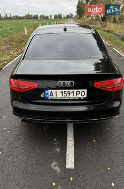 Седан Audi A4 2015 в 
