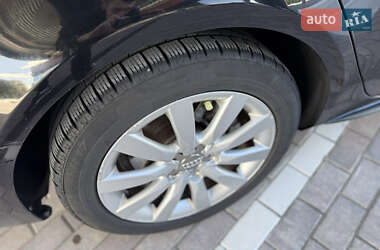 Седан Audi A4 2014 в 