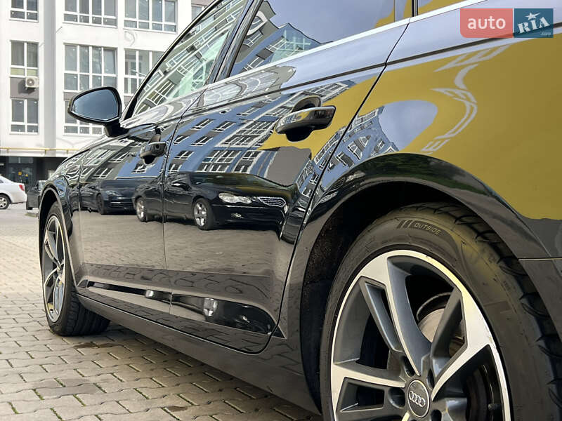 Универсал Audi A4 2017 в Черновцах