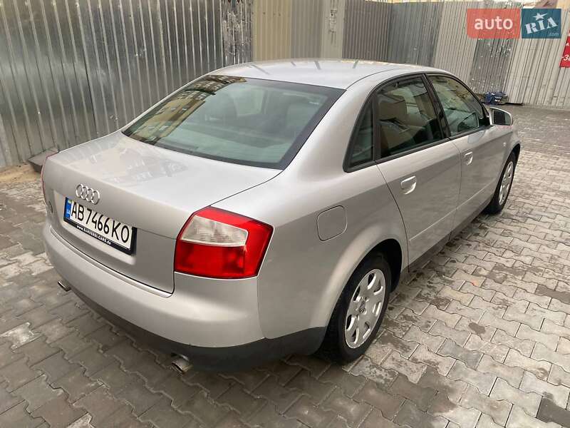 Седан Audi A4 2002 в Вінниці
