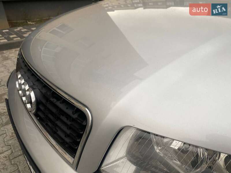 Седан Audi A4 2002 в Вінниці