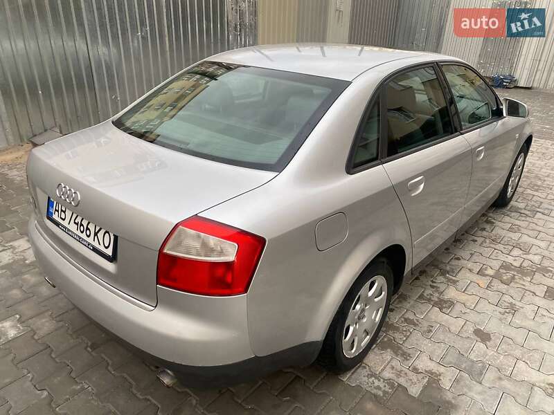 Седан Audi A4 2002 в Вінниці