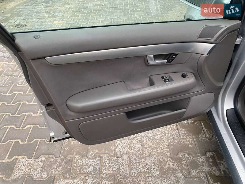 Седан Audi A4 2002 в Вінниці