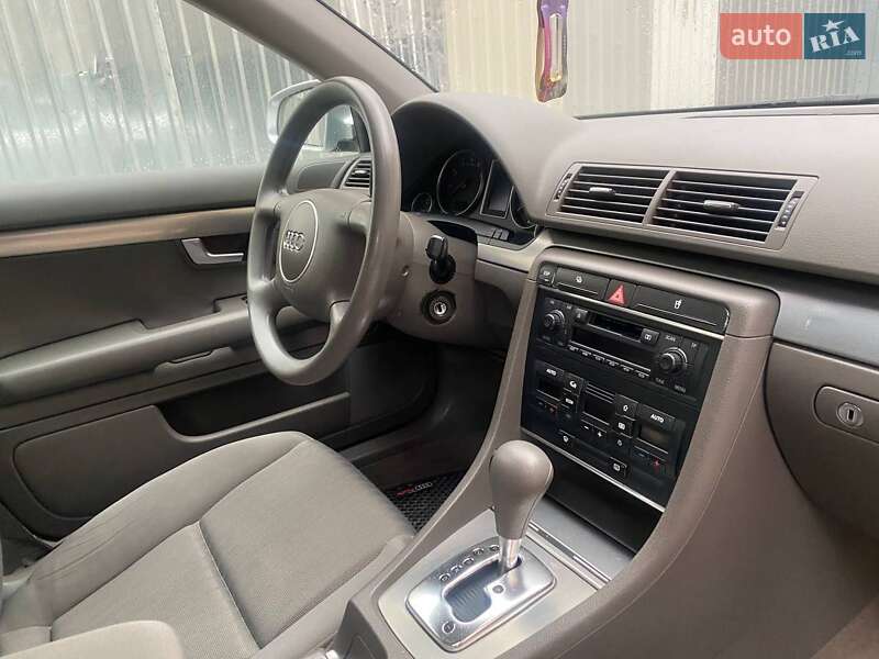 Седан Audi A4 2002 в Вінниці