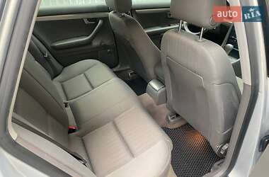 Седан Audi A4 2002 в 