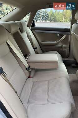 Седан Audi A4 2005 в 