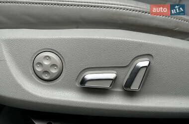 Седан Audi A4 2013 в 