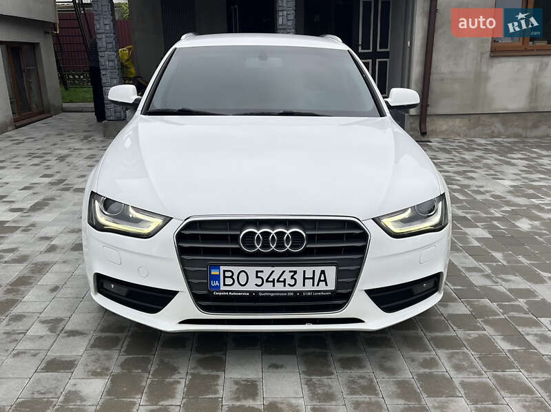 Універсал Audi A4 2012 в 