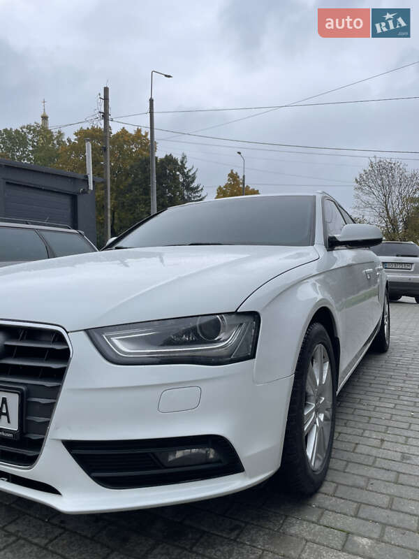 Універсал Audi A4 2012 в Вишнівці