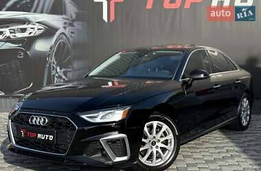 Седан Audi A4 2022 в 