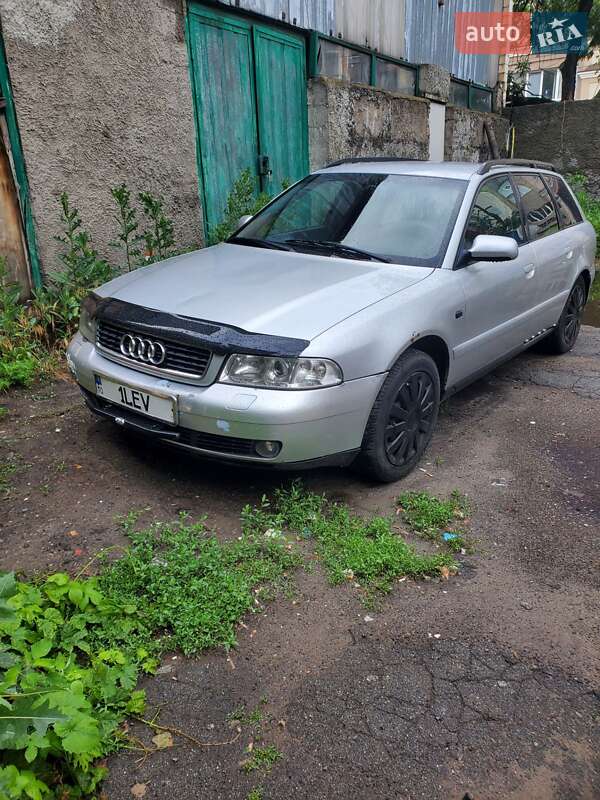 Audi A4 2000