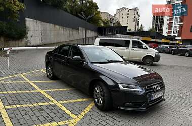 Седан Audi A4 2012 в 