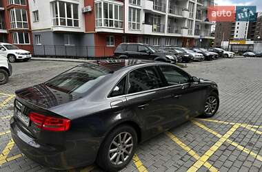 Седан Audi A4 2012 в 