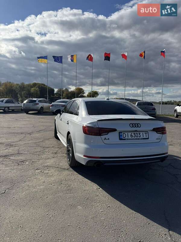 Audi A4 2017 Audi A4 2017