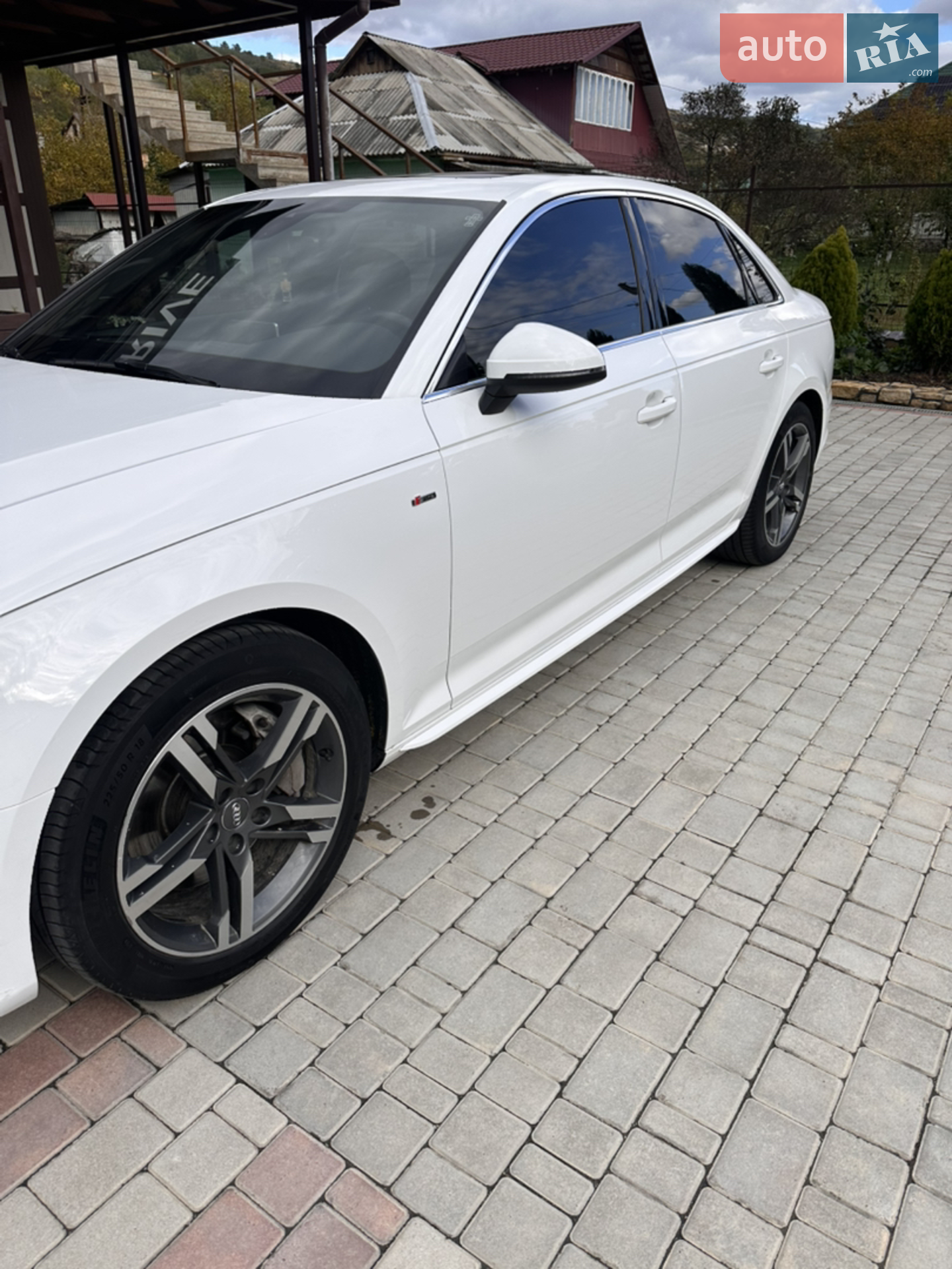 2016 Audi A4 - мініатюра 8
