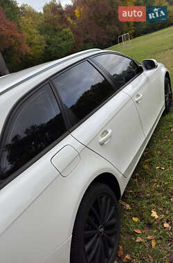 Универсал Audi A4 2012 в 