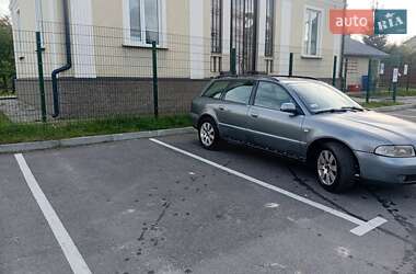 Универсал Audi A4 2000 в 