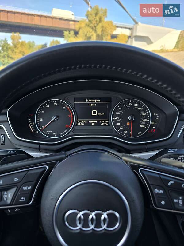 Седан Audi A4 2017 в Киеве