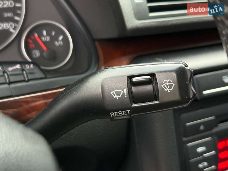 Седан Audi A4 2007 в Ровно