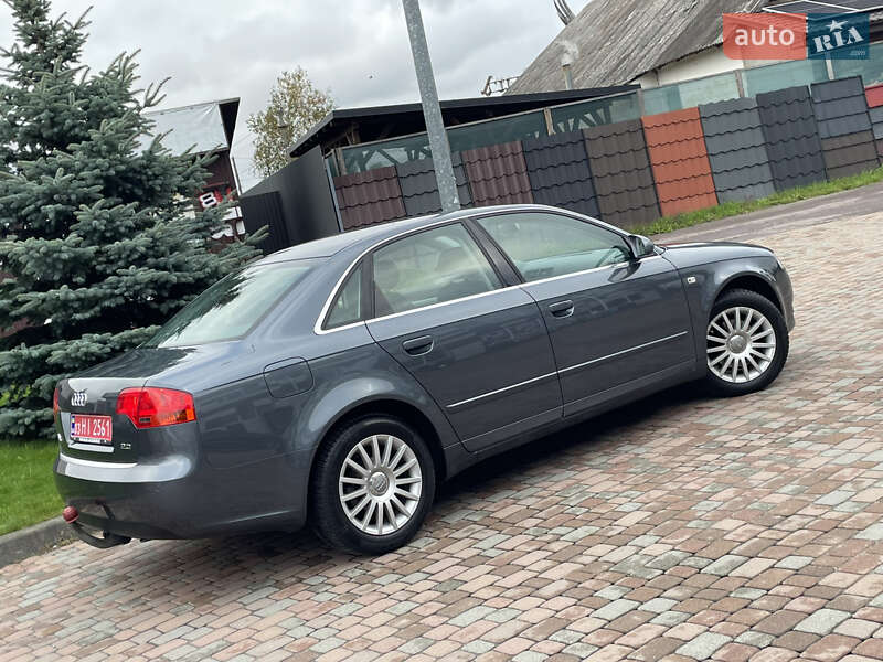 Седан Audi A4 2007 в Сарнах