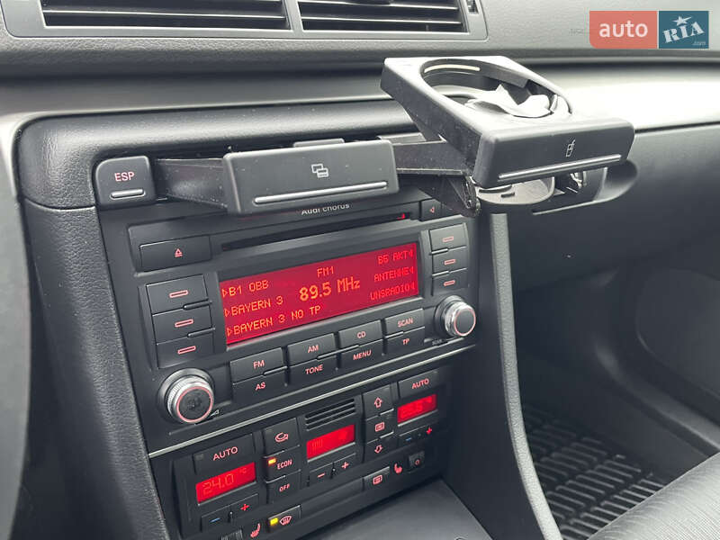 Седан Audi A4 2007 в Сарнах