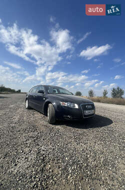 Універсал Audi A4 2006 в  фото 11 Універсал Audi A4 2006 в