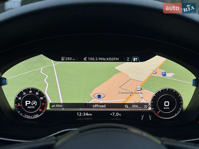 Седан Audi A4 2016 в Киеве