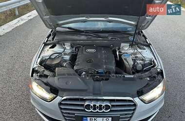 Седан Audi A4 2013 в 