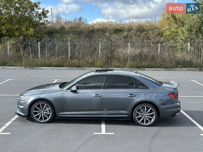 Седан Audi A4 2016 в Виннице