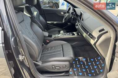 Седан Audi A4 2018 в 