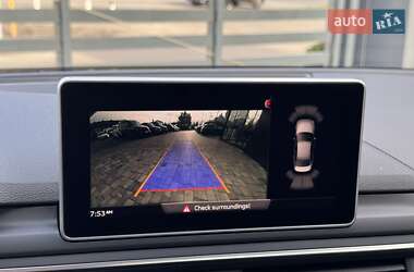 Седан Audi A4 2018 в 