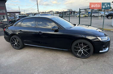 Седан Audi A4 2020 в Киеве