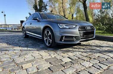 Седан Audi A4 2017 в 