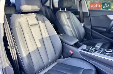 Седан Audi A4 2017 в 