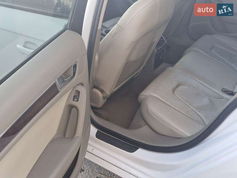 Седан Audi A4 2011 в Запорожье